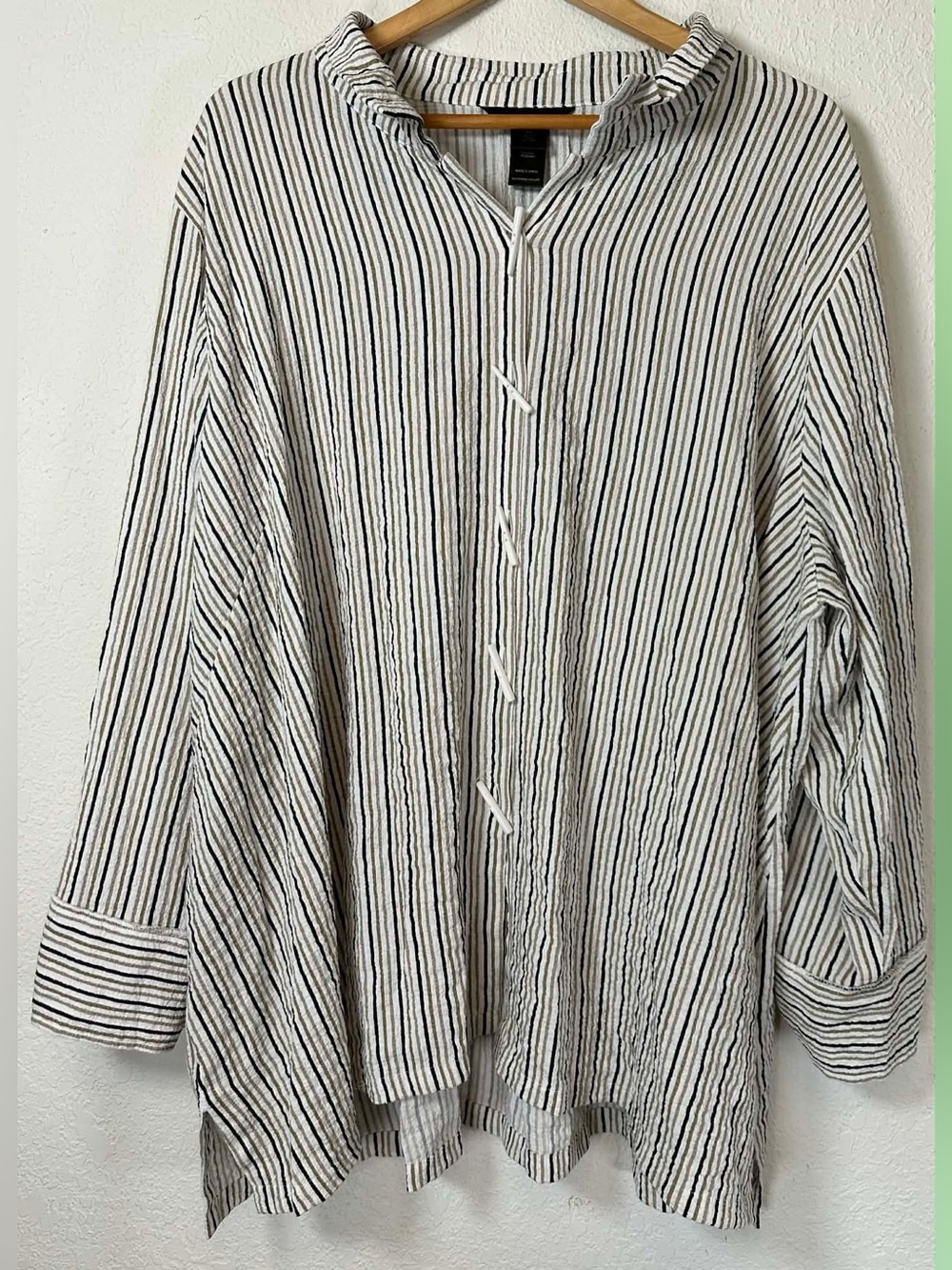 Ali Miles Button Front Top